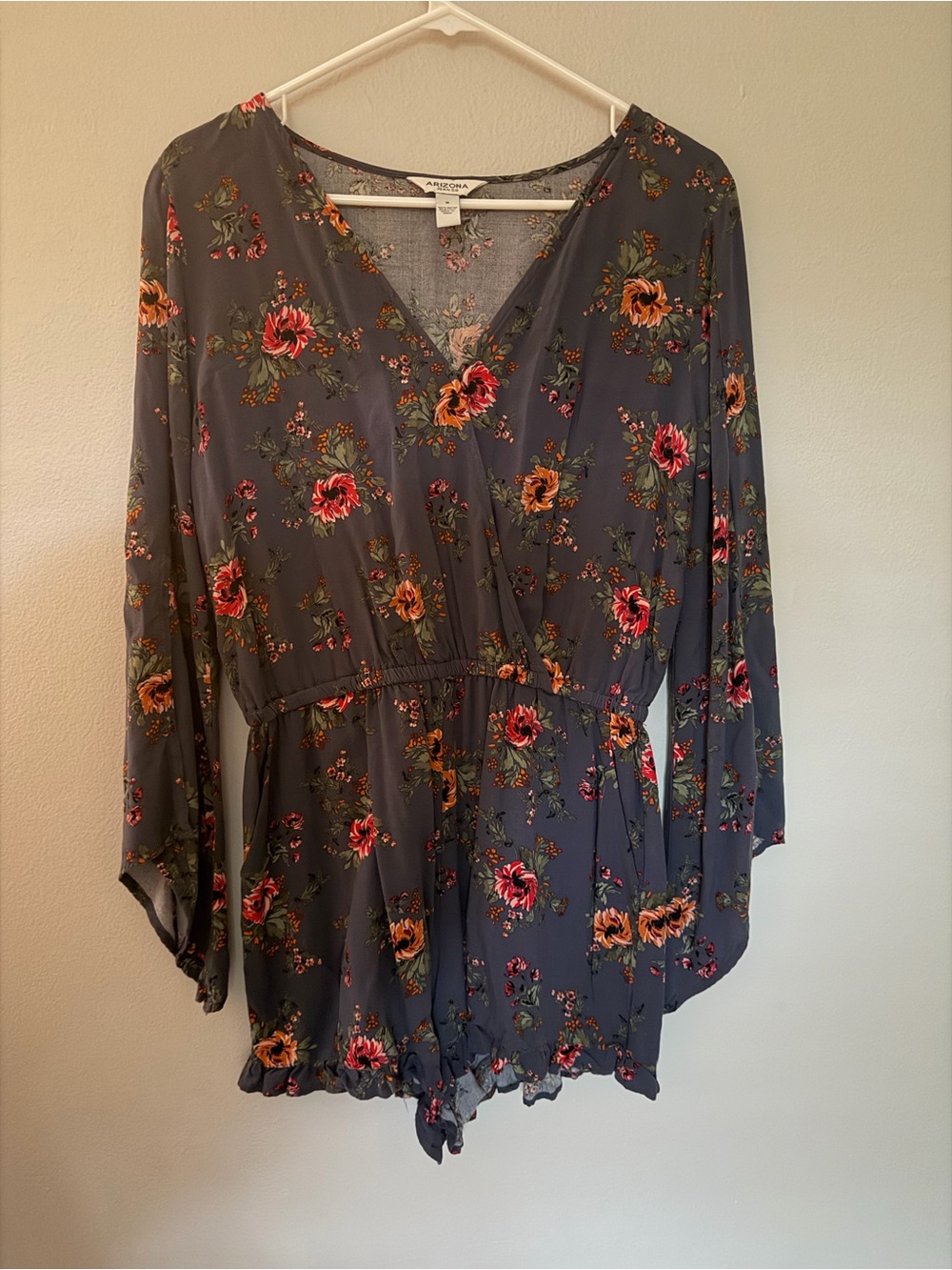 Arizona Jean Company Gray-Blue Floral Print Long Sleeve Romper